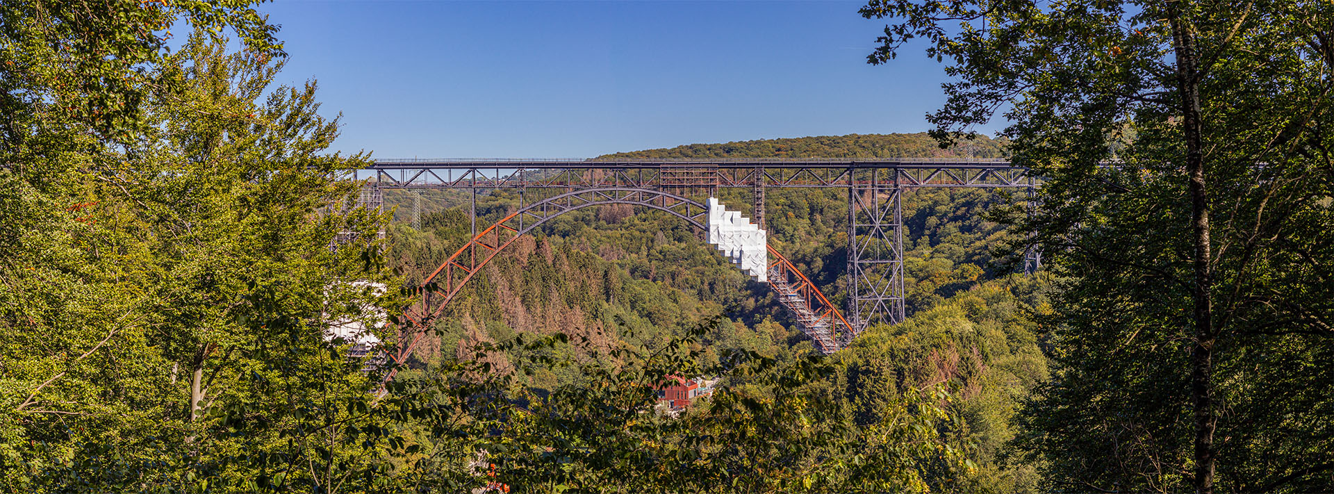 Müngstener Brücke als Panoramabild - Vordergrundbild