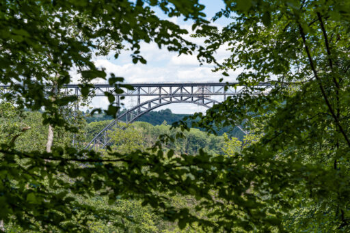 Spaziergang: Müngstener Brücke - Vordergrundbild